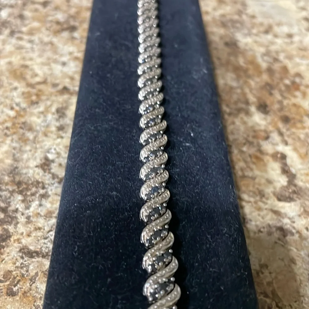 925 Sterling Silver Blue Sapphire & Diamond Tennis Bracelet NOWT🦋 - Picture 2 of 9